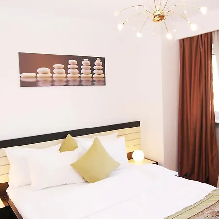 Charisma Two Bedroom דירה בוקרשט