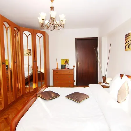 Charisma Two Bedroom 아파트